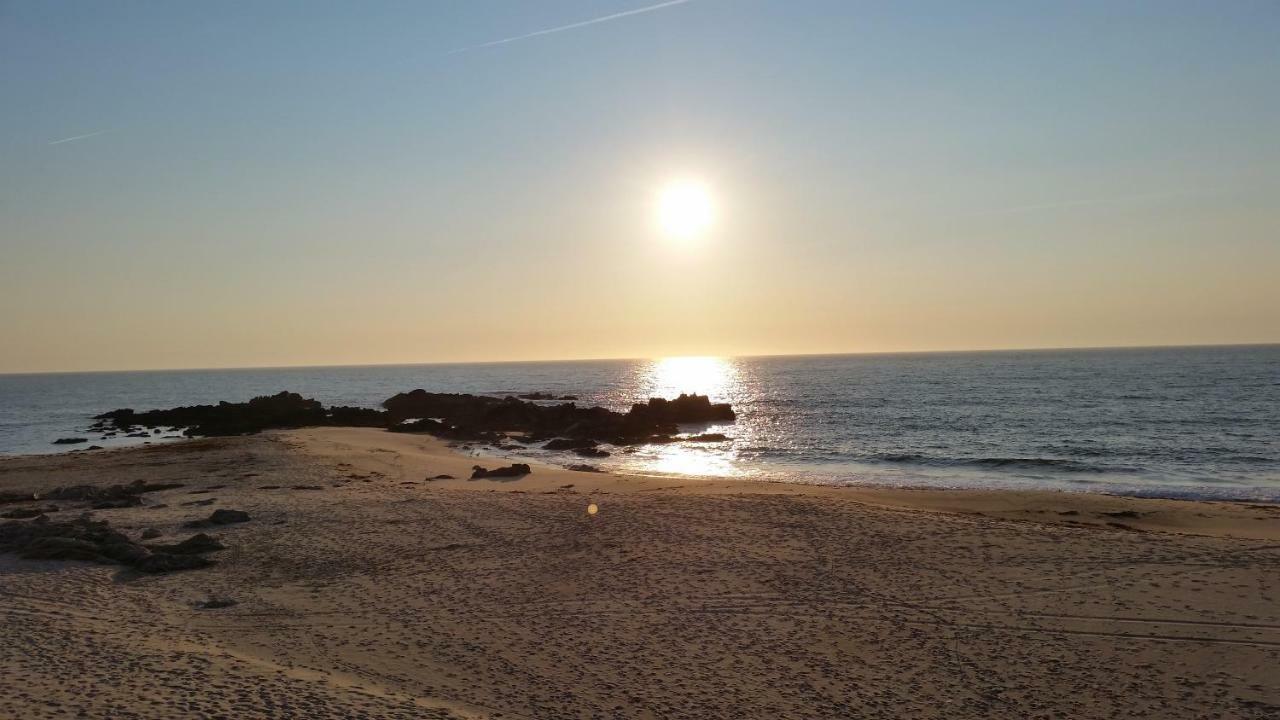 Areia Beach Guest House Вила ду Конде Екстериор снимка